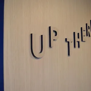 Up There Design Сплит